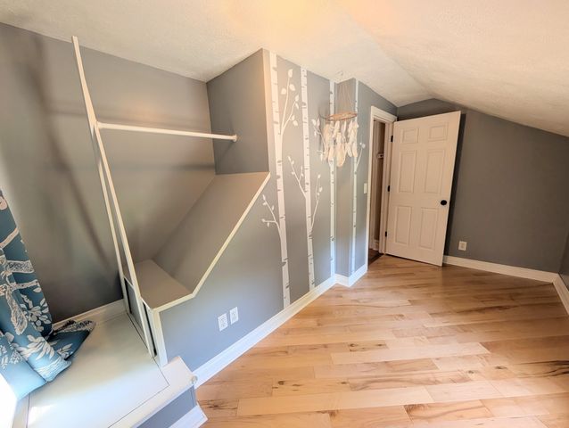 1020 S Marshall Avenue, Marshall, MI 49068