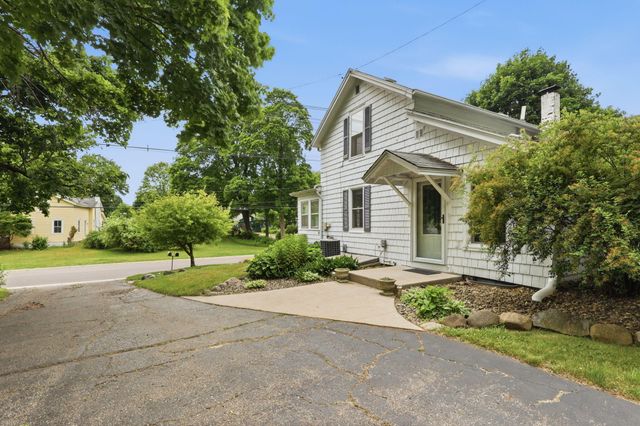 1020 S Marshall Avenue, Marshall, MI 49068