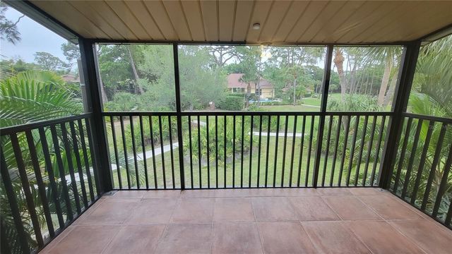 960 LACOSTA CIRCLE 2, Sarasota, FL 34237