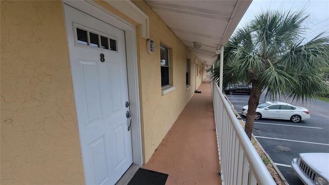960 LACOSTA CIRCLE 2, Sarasota, FL 34237