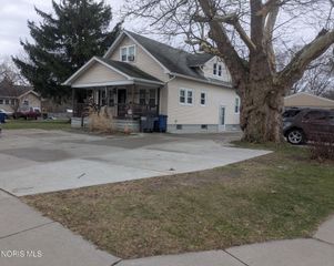 2657 W Alexis Road, Toledo, OH 43613