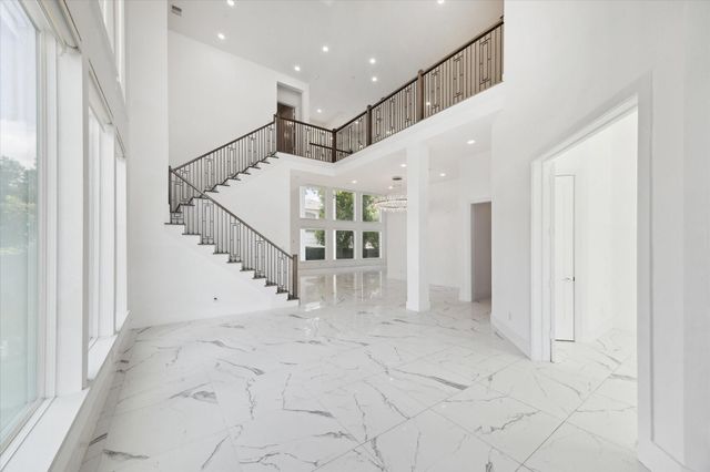 4670 Cedar Street, Bellaire, TX 77401
