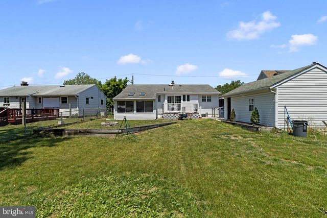 302 W HENRY ST, Palmyra, NJ 08065