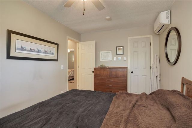 206 Lake Viking Terrace, Gallatin, MO 64640