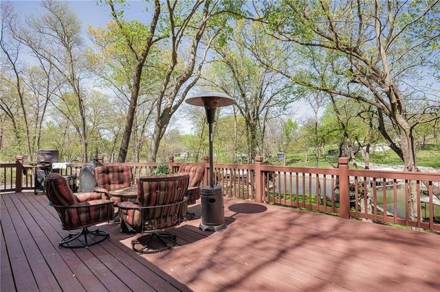 206 Lake Viking Terrace, Gallatin, MO 64640