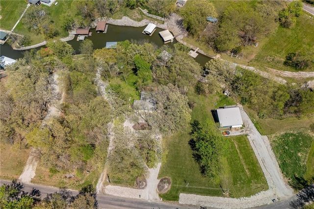 206 Lake Viking Terrace, Gallatin, MO 64640