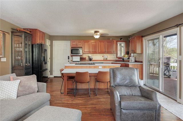 206 Lake Viking Terrace, Gallatin, MO 64640