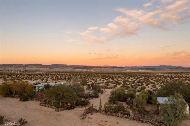 2653 Meldora, 29 Palms, CA 92277