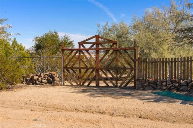 2653 Meldora, 29 Palms, CA 92277