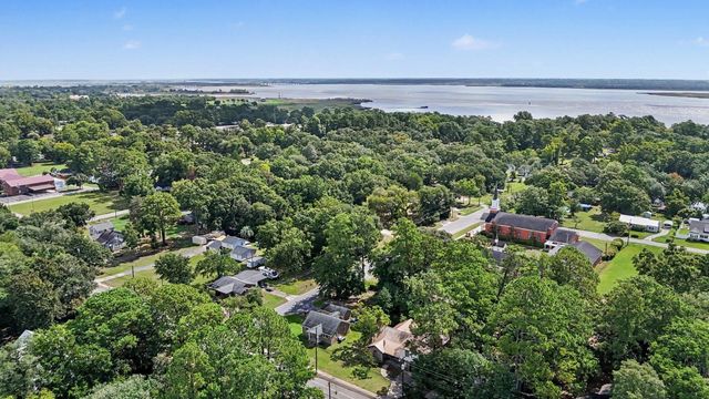 2405 S Island Rd., Georgetown, SC 29440