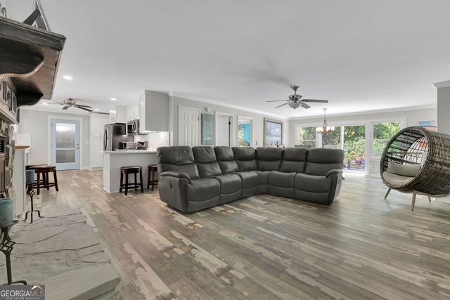 7480 Shadburn Ferry Road, Cumming, GA 30041