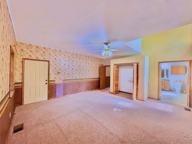 2343 E 2050, Hugo, OK 74743