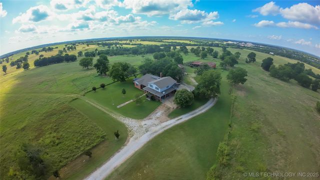 2343 E 2050, Hugo, OK 74743