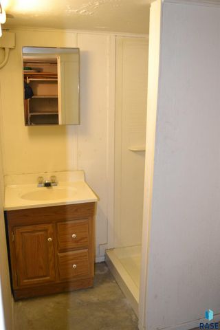 710 S 4th Ave Avenue, Sioux Falls, SD 57104