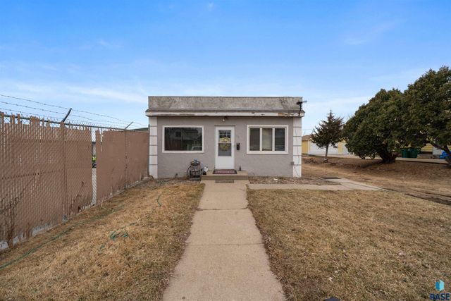 710 S 4th Ave Avenue, Sioux Falls, SD 57104