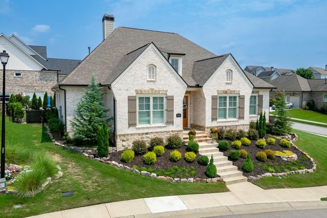 2346 Rock Maple Drive, Braselton, GA 30517
