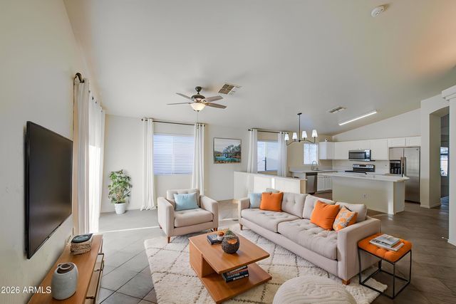 2039 N ST FRANCIS Place, Casa Grande, AZ 85122