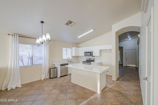 2039 N ST FRANCIS Place, Casa Grande, AZ 85122