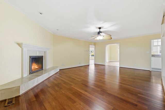 1787 Baytree Ln., Surfside Beach, SC 29575