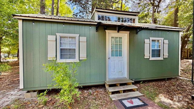 597 Buena Vista Drive, Lillian, AL 36549