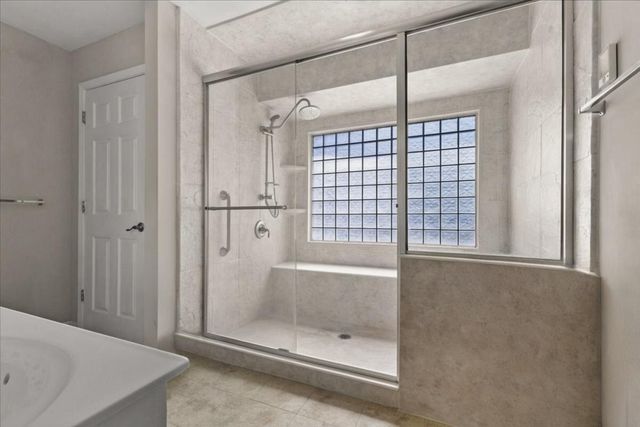 716 Debra LN, Salem, VA 24153