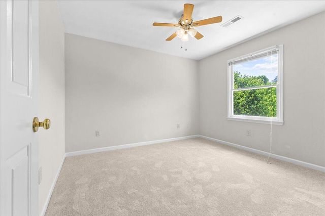 716 Debra LN, Salem, VA 24153
