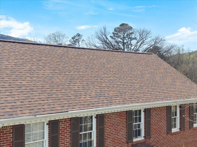 716 Debra LN, Salem, VA 24153