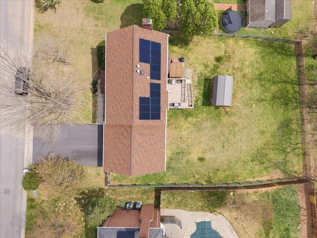 716 Debra LN, Salem, VA 24153