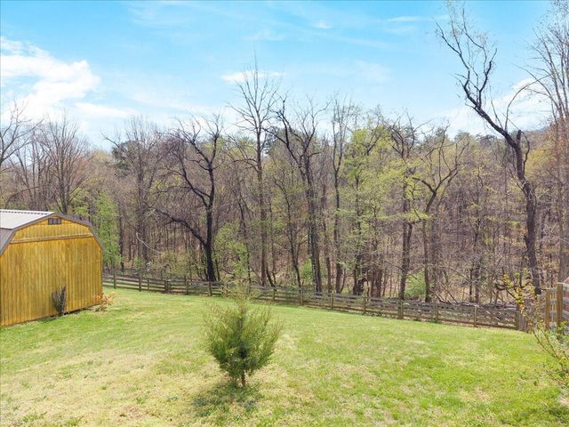 716 Debra LN, Salem, VA 24153