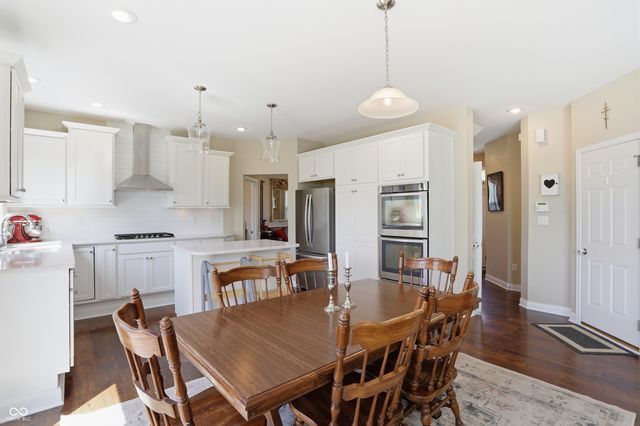 3334 Glenwillow Court, Bargersville, IN 46106