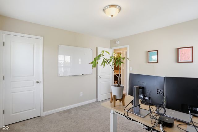 3334 Glenwillow Court, Bargersville, IN 46106