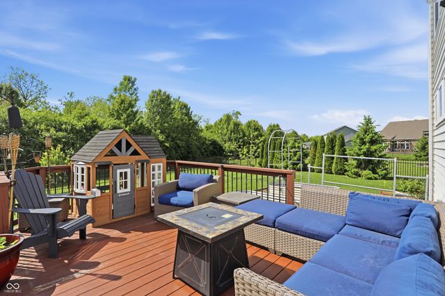 3334 Glenwillow Court, Bargersville, IN 46106