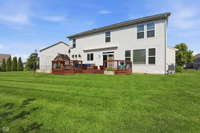 3334 Glenwillow Court, Bargersville, IN 46106