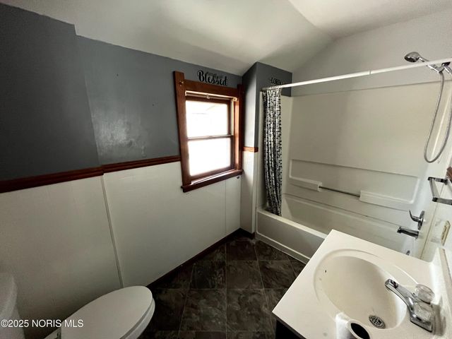 1489 Berdan Avenue, Toledo, OH 43612