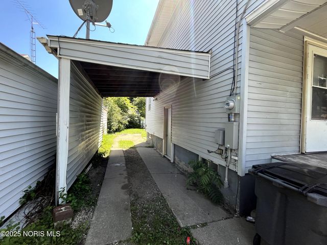 1489 Berdan Avenue, Toledo, OH 43612