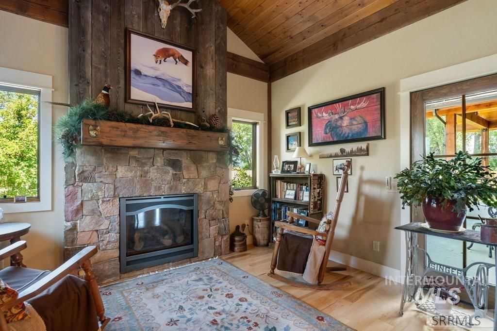 6289 N Fox Meadow Drive, Victor, ID 83455 photo 18