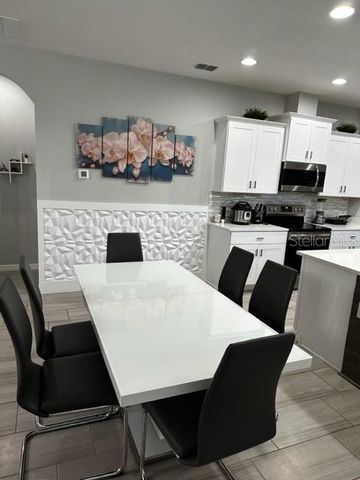 9318 MCLAREN ALLEY, Winter Garden, FL 34787