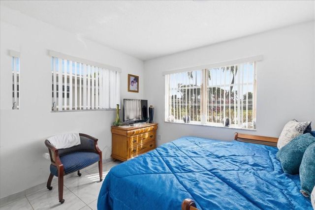 6805 Margate Boulevard, Margate, FL 33063