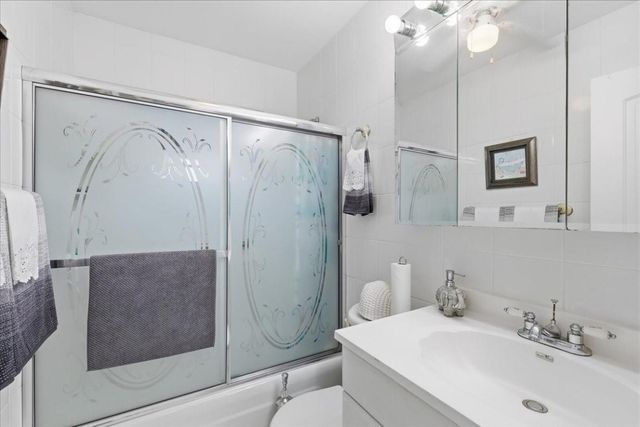 6805 Margate Boulevard, Margate, FL 33063