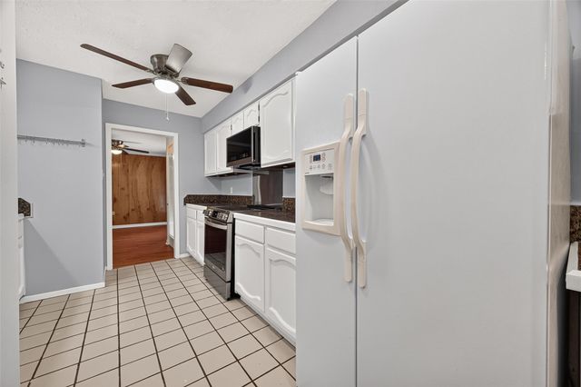 14223 Bateau Drive, Cypress, TX 77429