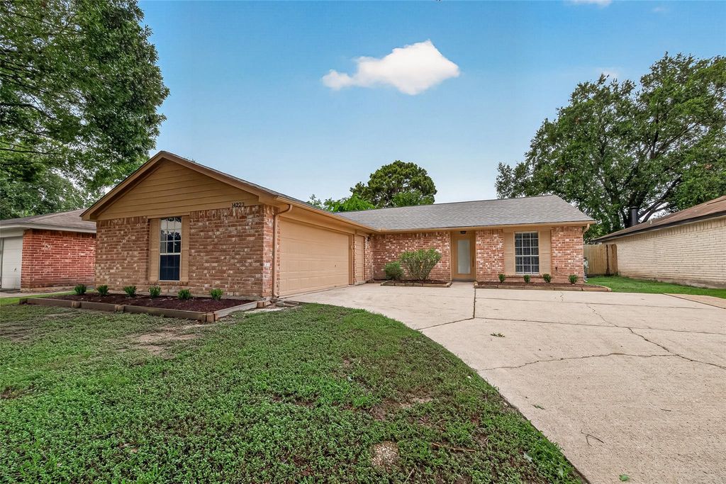 14223 Bateau Drive, Cypress, TX 77429