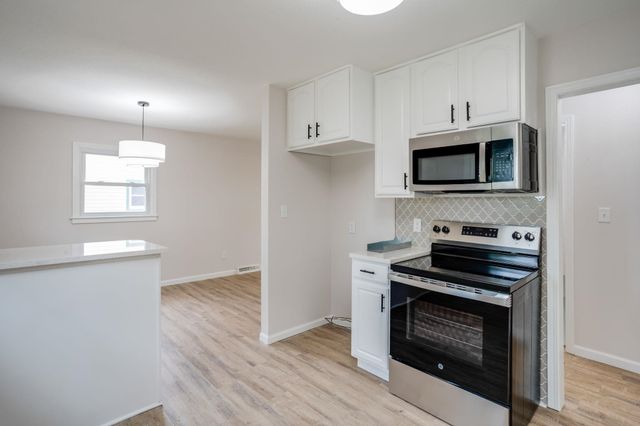 805 N Colorado St, Wichita, KS 67212