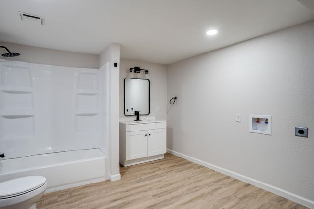 805 N Colorado St, Wichita, KS 67212