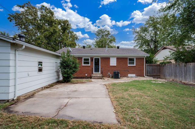 805 N Colorado St, Wichita, KS 67212