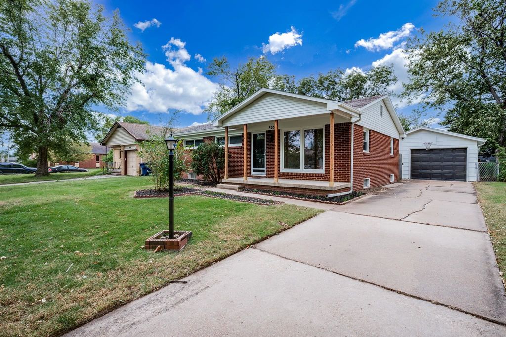 805 N Colorado St, Wichita, KS 67212