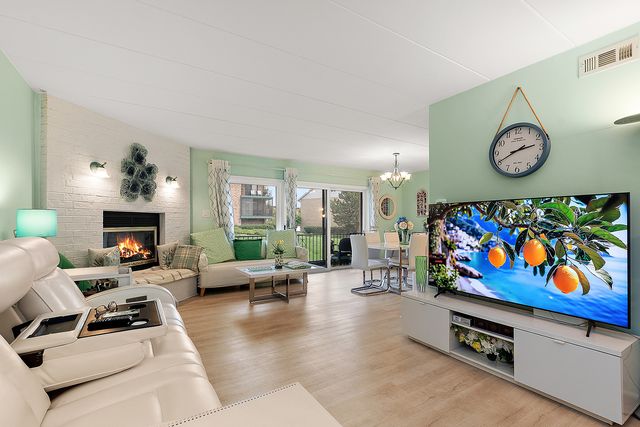 15703 Old Orchard Court 1S, Orland Park, IL 60462