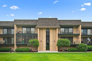 15703 Old Orchard Court 1S, Orland Park, IL 60462