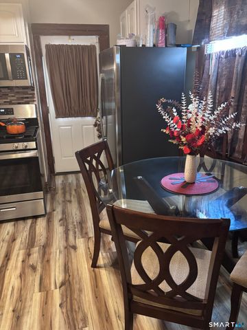 26 Newton Street, Hamden, CT 06514