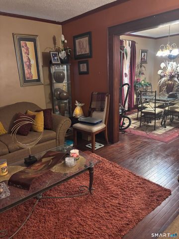 26 Newton Street, Hamden, CT 06514