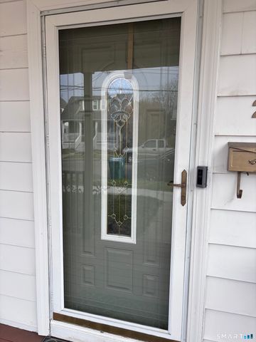 26 Newton Street, Hamden, CT 06514